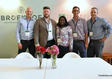 The team of Broekhof and Tessara. The two companies had a joint venture for this exhibition. Broekhof as the floral packaging experts and Tessara as innovators in postharvest decoy control had a good time together and welcomed everyone at their booth.